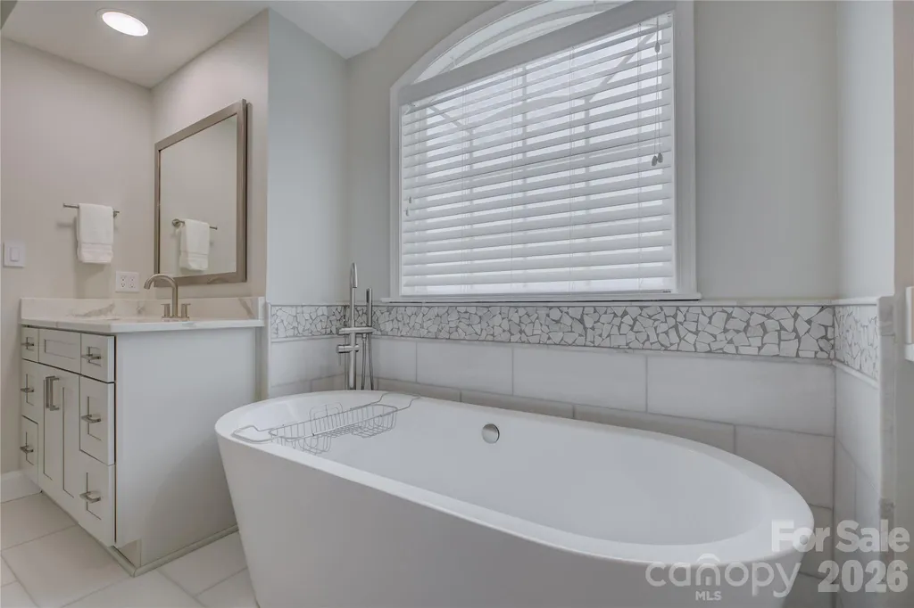 13722 Glen Abbey Drive Charlotte NC 28278