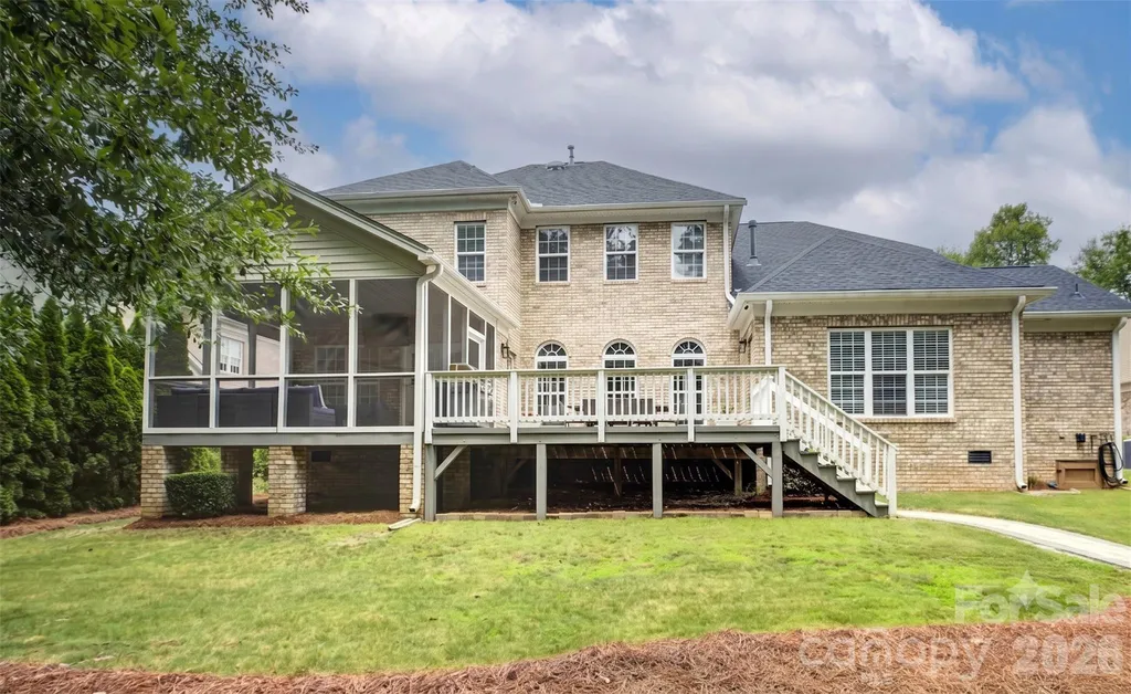 13722 Glen Abbey Drive Charlotte NC 28278