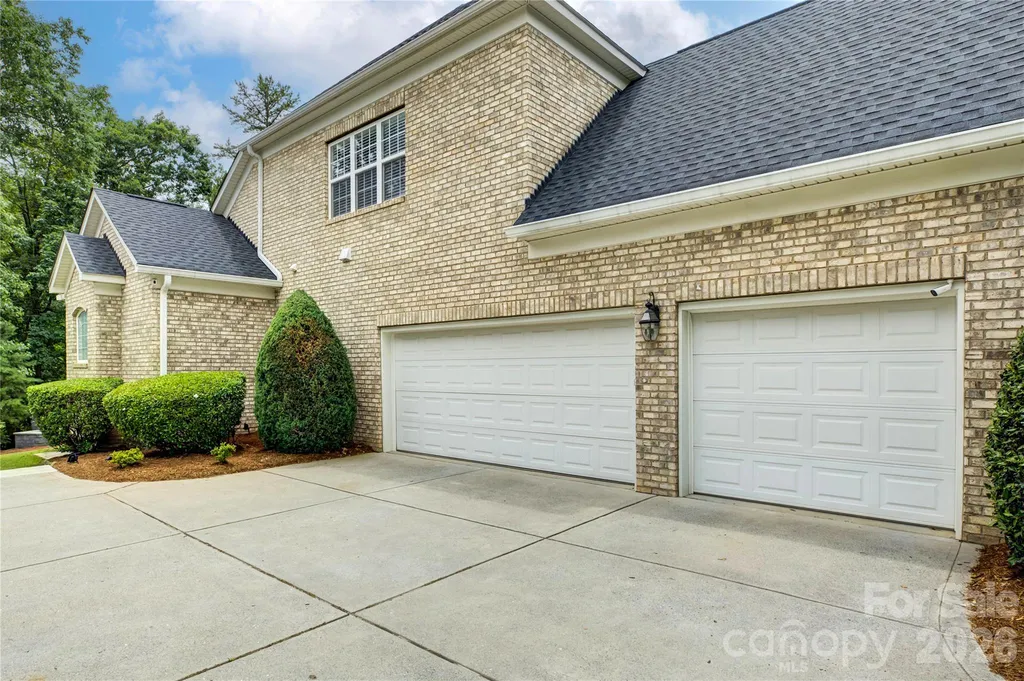 13722 Glen Abbey Drive Charlotte NC 28278