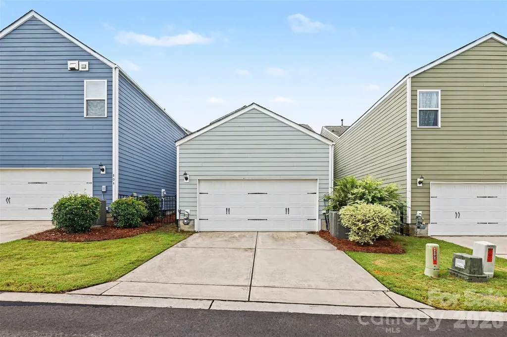 808 Lyndon Station Drive Pineville NC 28134