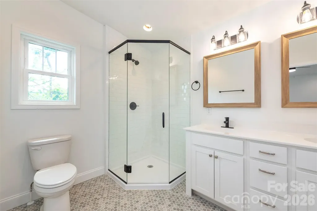 6 Berry Crest Lane Arden NC 28704
