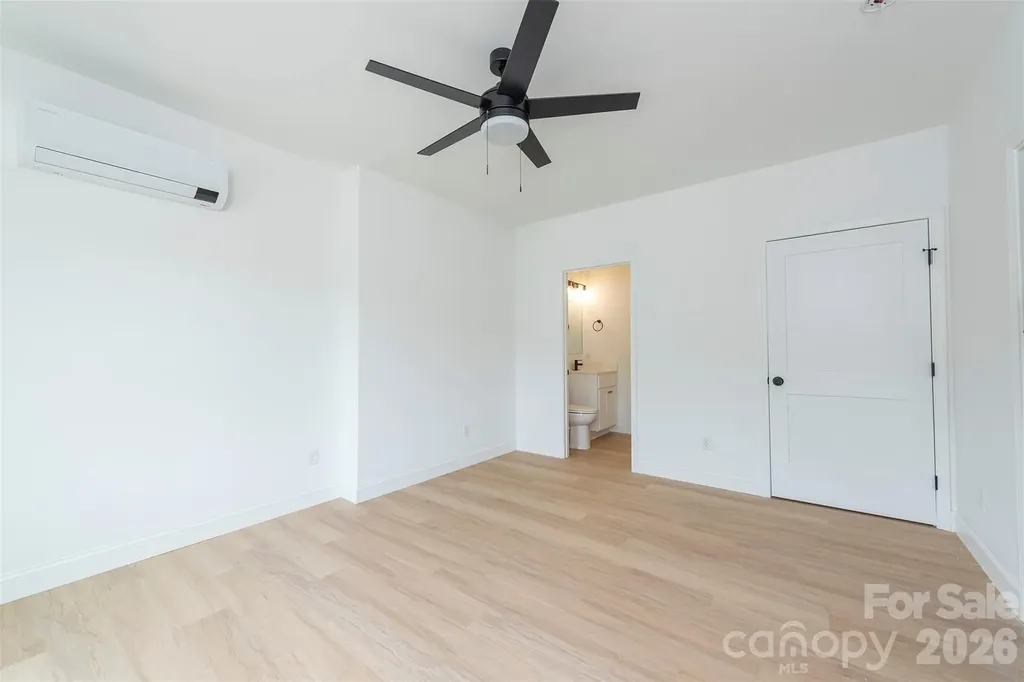 6 Berry Crest Lane Arden NC 28704