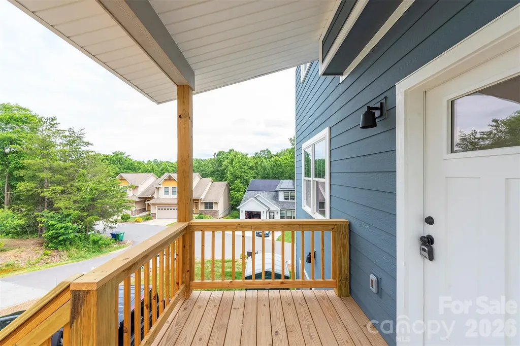 6 Berry Crest Lane Arden NC 28704
