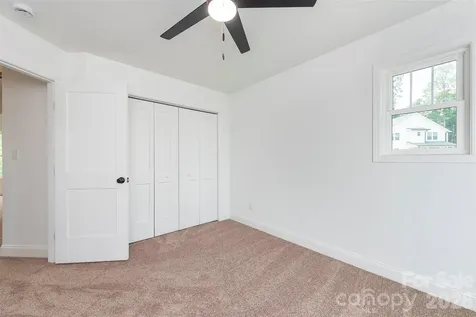 6 Berry Crest Lane Arden NC 28704