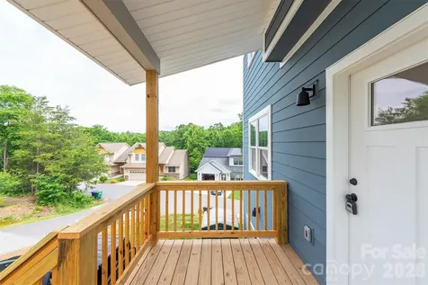 6 Berry Crest Lane Arden NC 28704