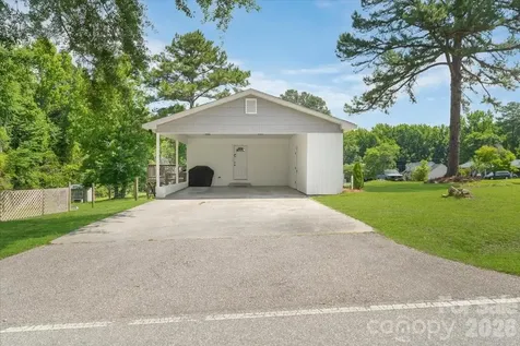 2294 Country Club Drive Lancaster SC 29720