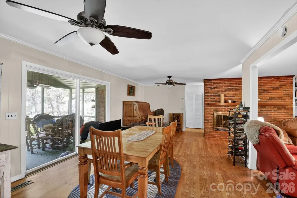 186 Catherine Drive Columbus NC 28722