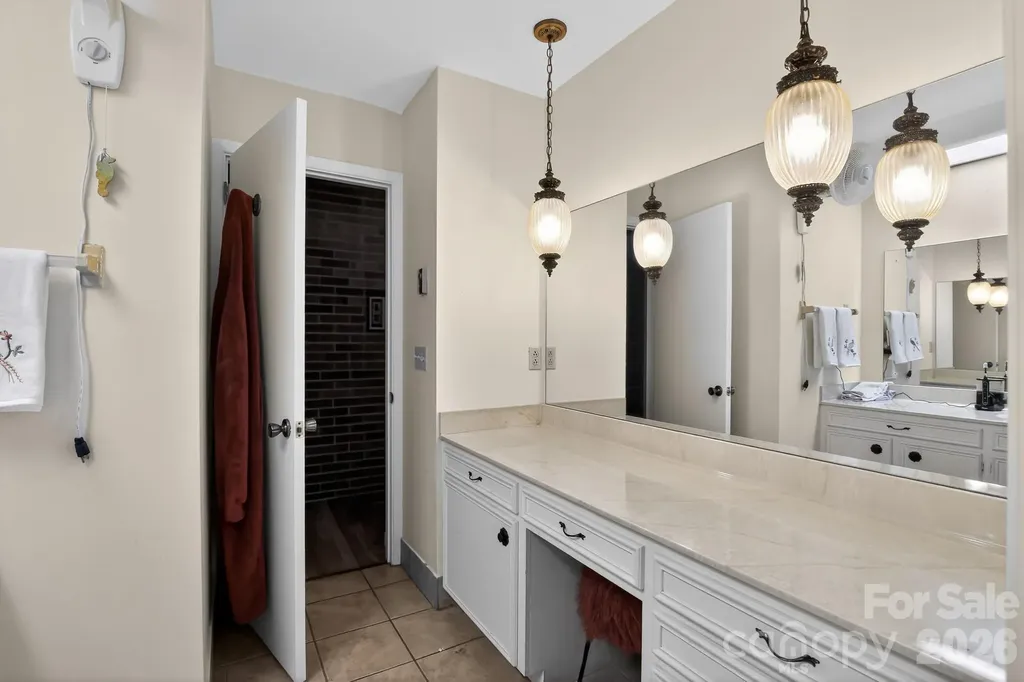 186 Catherine Drive Columbus NC 28722
