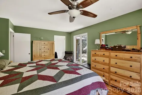186 Catherine Drive Columbus NC 28722