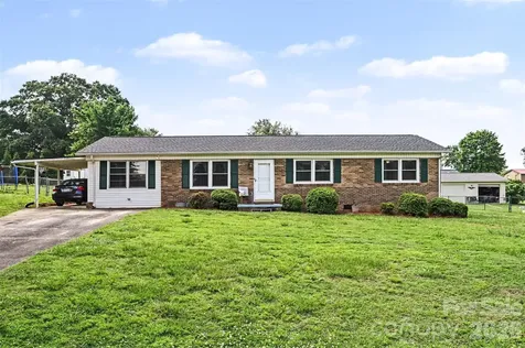 5111 Hawthorne Lane Shelby NC 28152