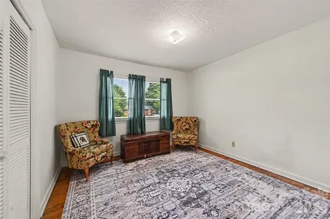 5111 Hawthorne Lane Shelby NC 28152