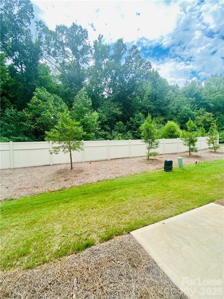 9213 Grand Valley Drive Charlotte NC 28213