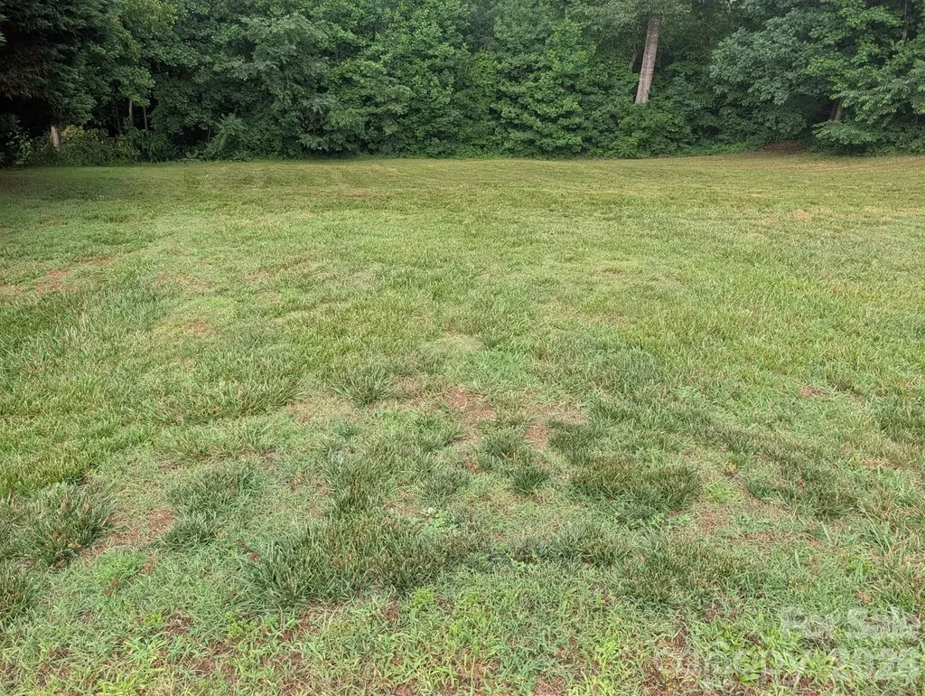 4818 35th Street Drive NE Hickory NC 28601