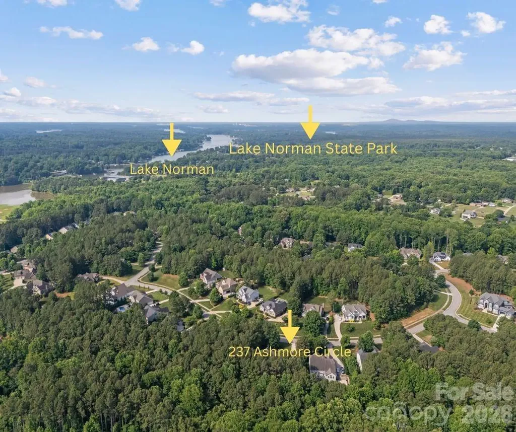 237 Ashmore Circle Troutman NC 28166