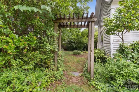 215 S Rutherford Street Wadesboro NC 28170