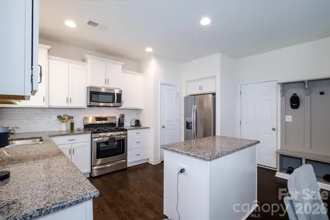 5415 Fenway Drive Charlotte NC 28273