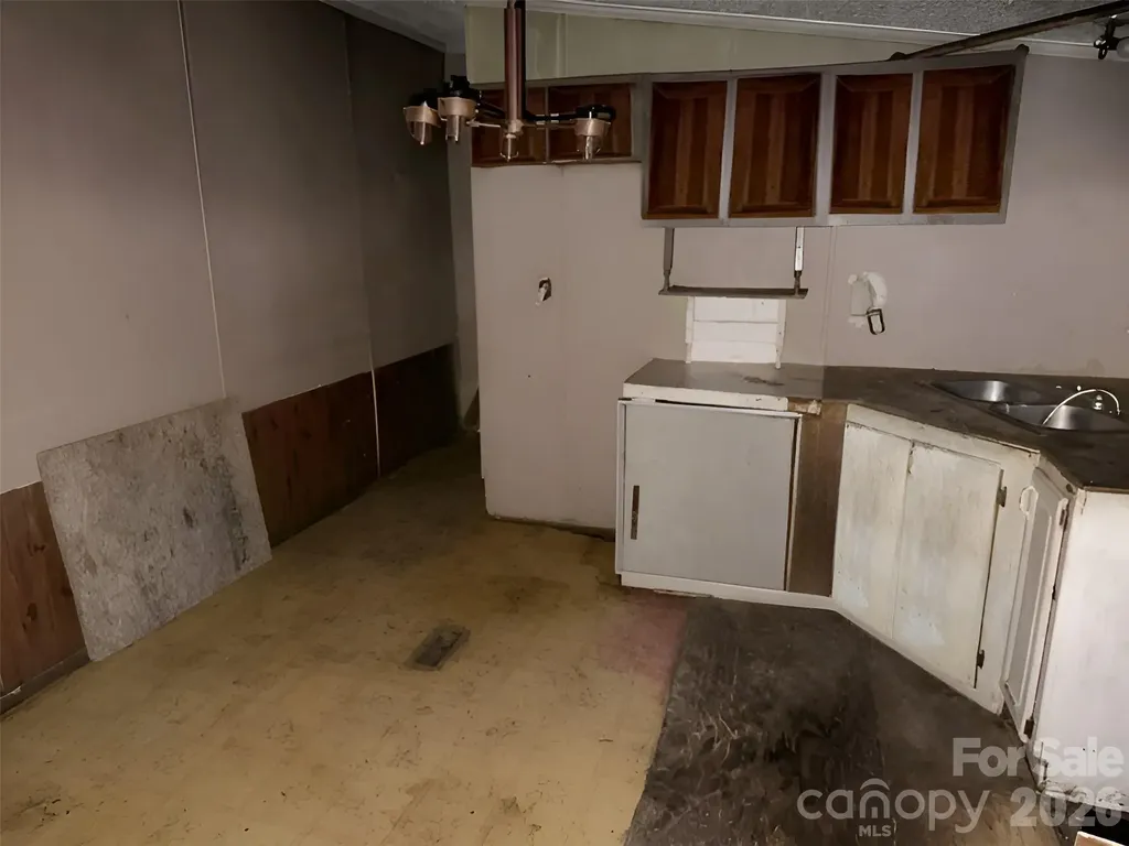 120 Kings Forest Drive Kings Mountain NC 28086