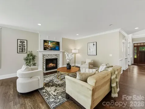 2244 Rock Creek Drive Charlotte NC 28226