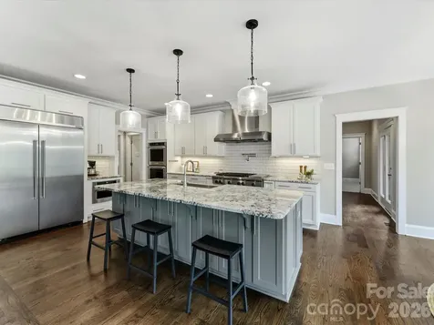 2244 Rock Creek Drive Charlotte NC 28226