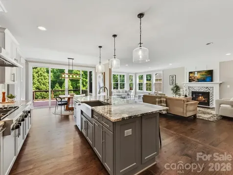 2244 Rock Creek Drive Charlotte NC 28226