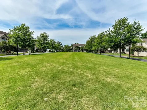 2244 Rock Creek Drive Charlotte NC 28226