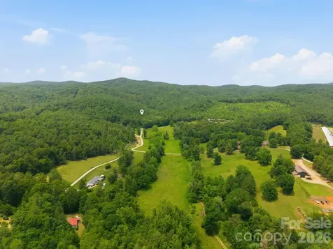 2148 White Springs Lane Lenoir NC 28645