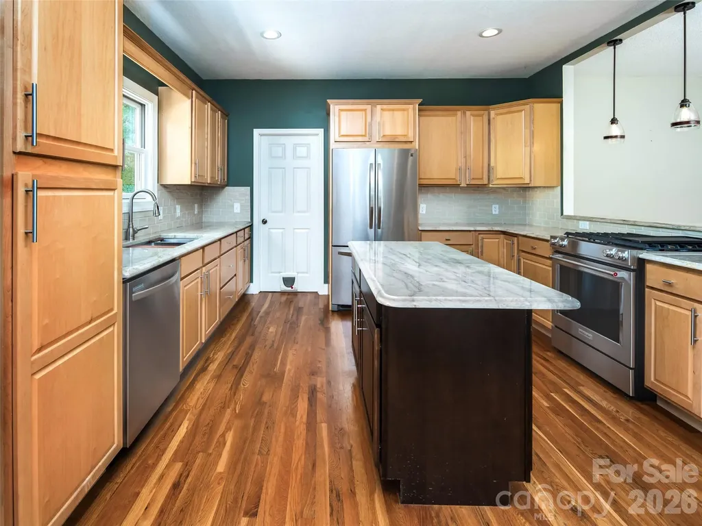 103 Woodburn Drive Swannanoa NC 28778