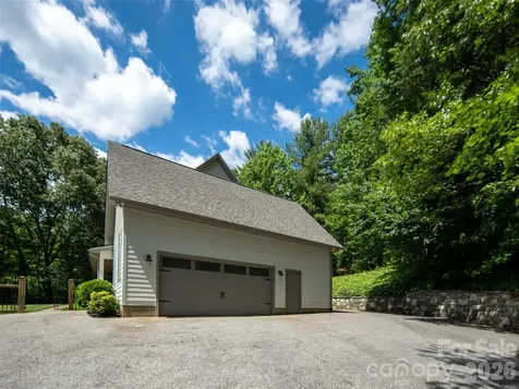 103 Woodburn Drive Swannanoa NC 28778