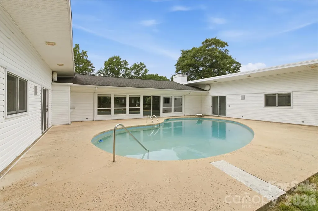 938 Sandswood Drive Gastonia NC 28054