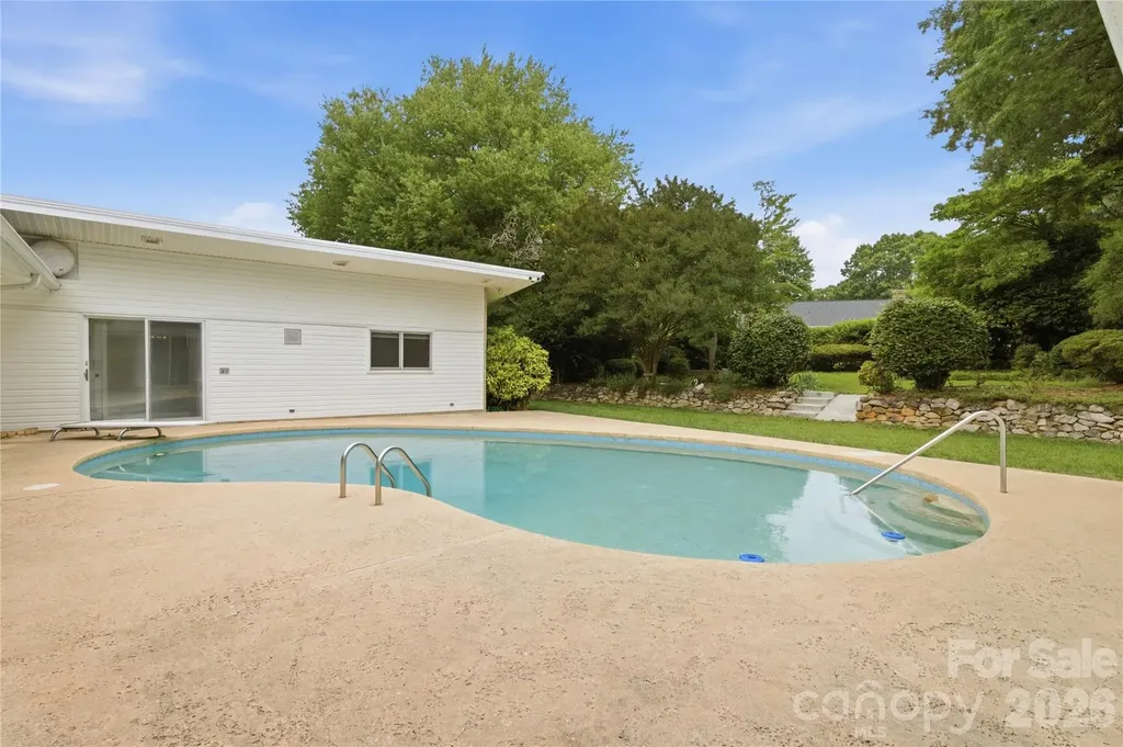 938 Sandswood Drive Gastonia NC 28054