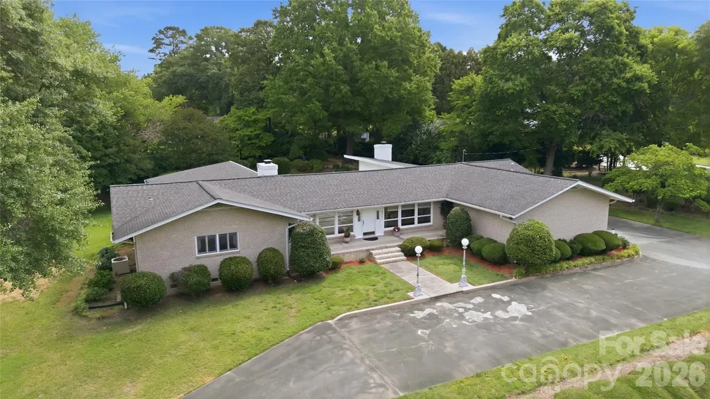 938 Sandswood Drive Gastonia NC 28054