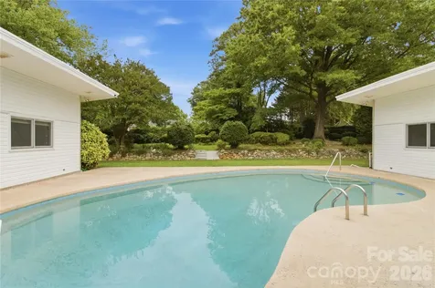 938 Sandswood Drive Gastonia NC 28054
