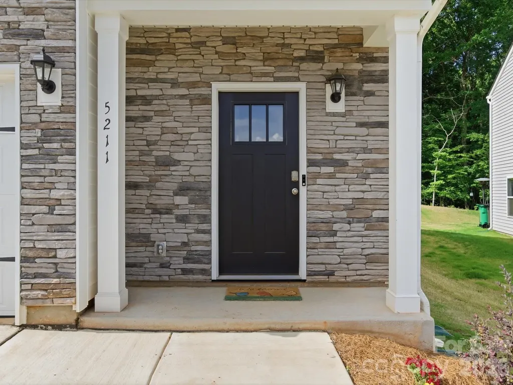5211 Reedy Ridge Road Charlotte NC 28215