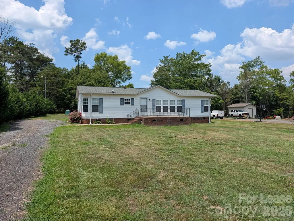 824 Perry Road Troutman NC 28166