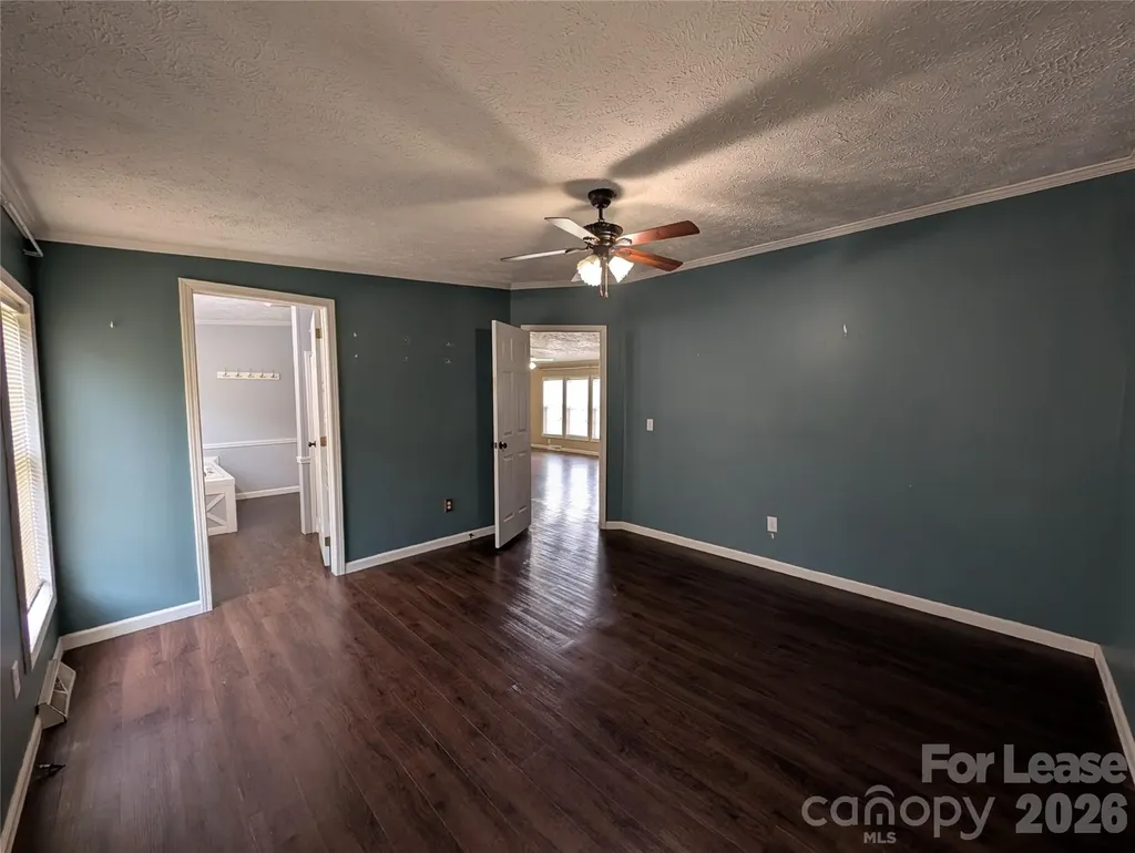 824 Perry Road Troutman NC 28166