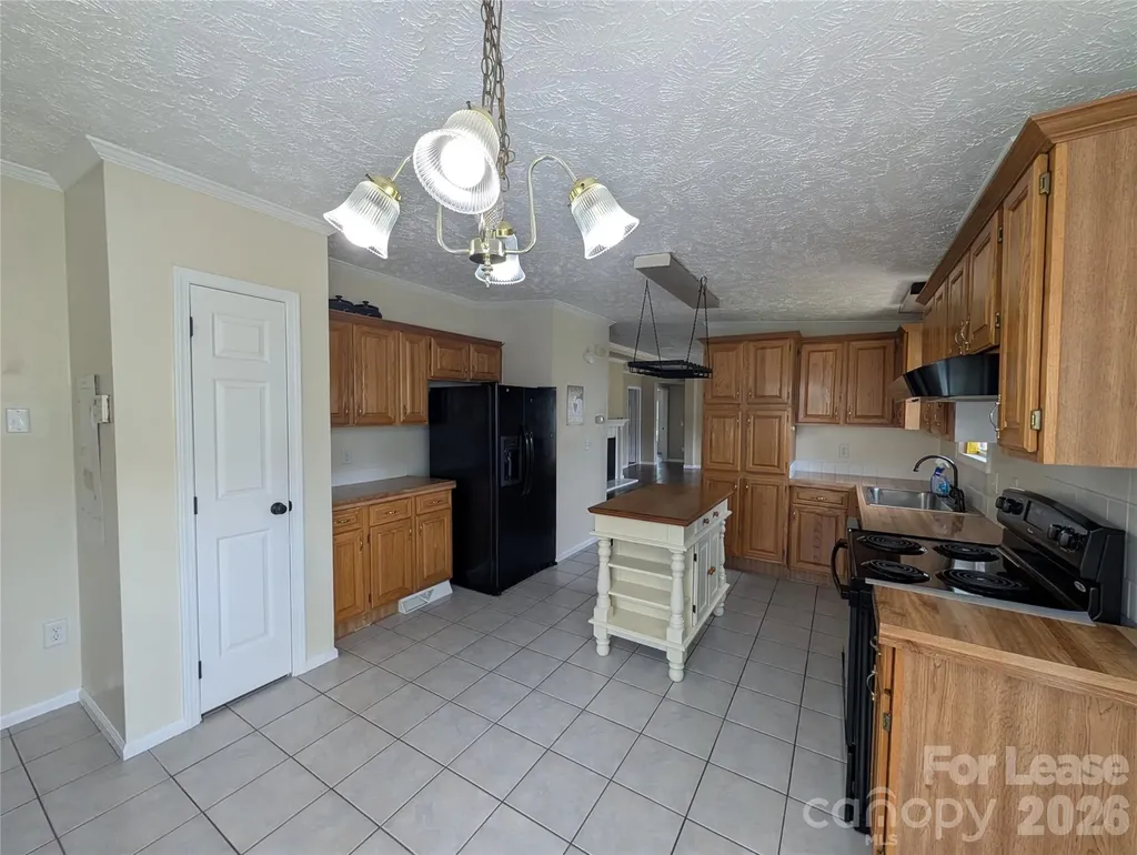 824 Perry Road Troutman NC 28166