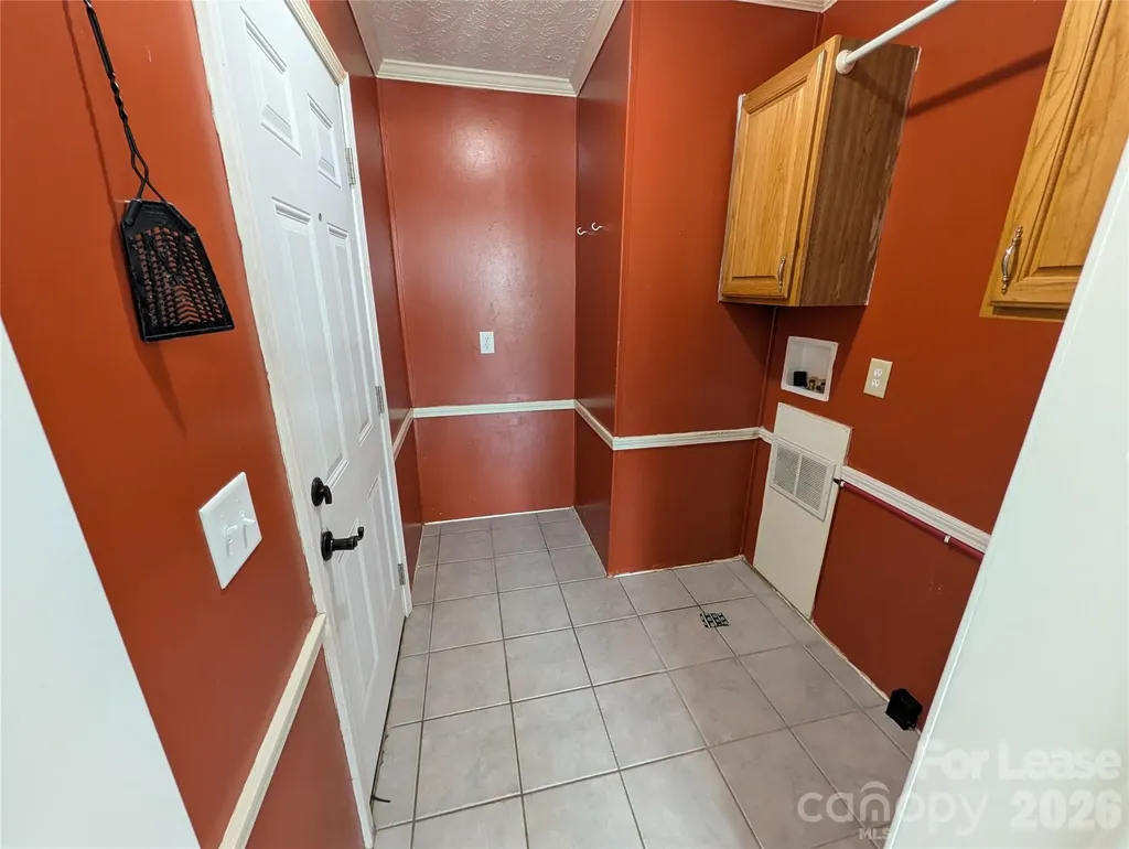 824 Perry Road Troutman NC 28166