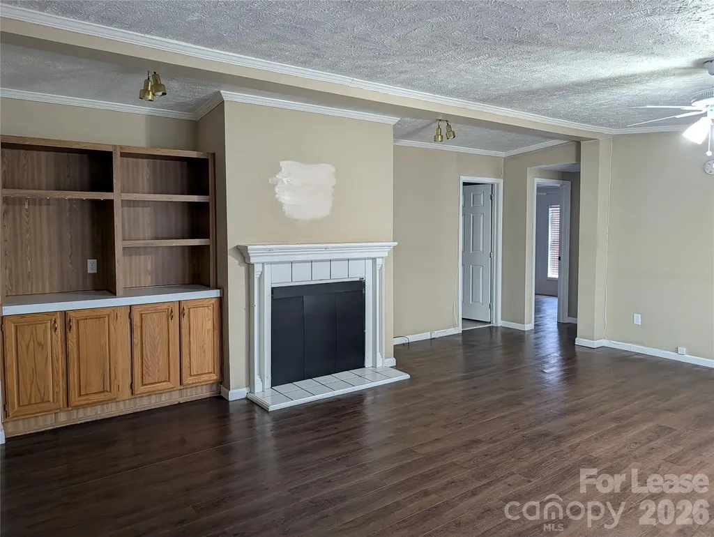 824 Perry Road Troutman NC 28166