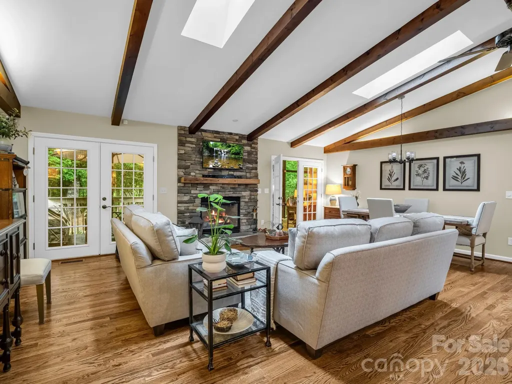 558 Middle Connestee Trail Brevard NC 28712