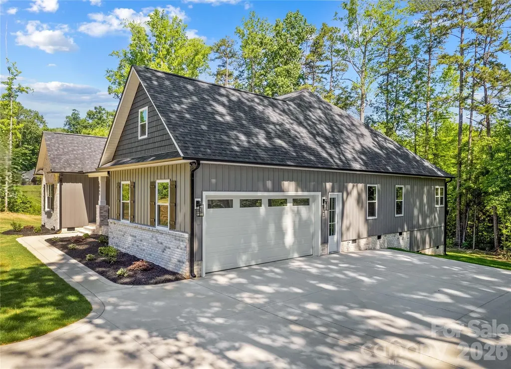 1065 Shawnee Trail China Grove NC 28023