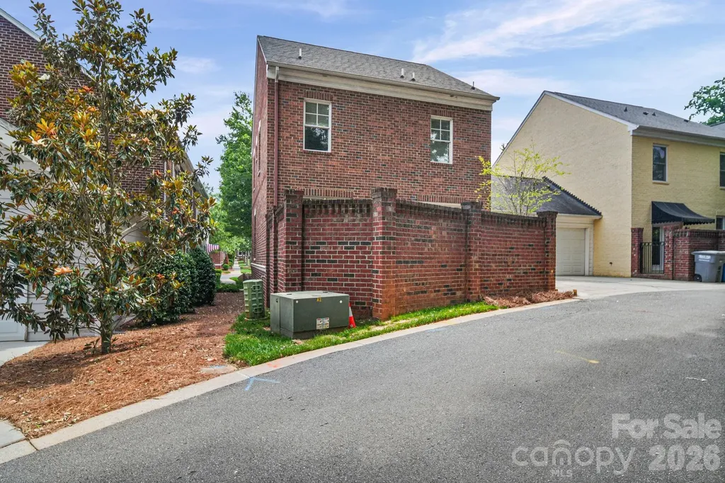 718 Kingsley Way Belmont NC 28012
