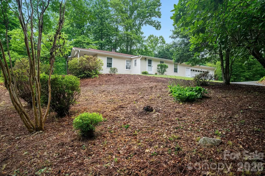 825 Gallimore Road Flat Rock NC 28731
