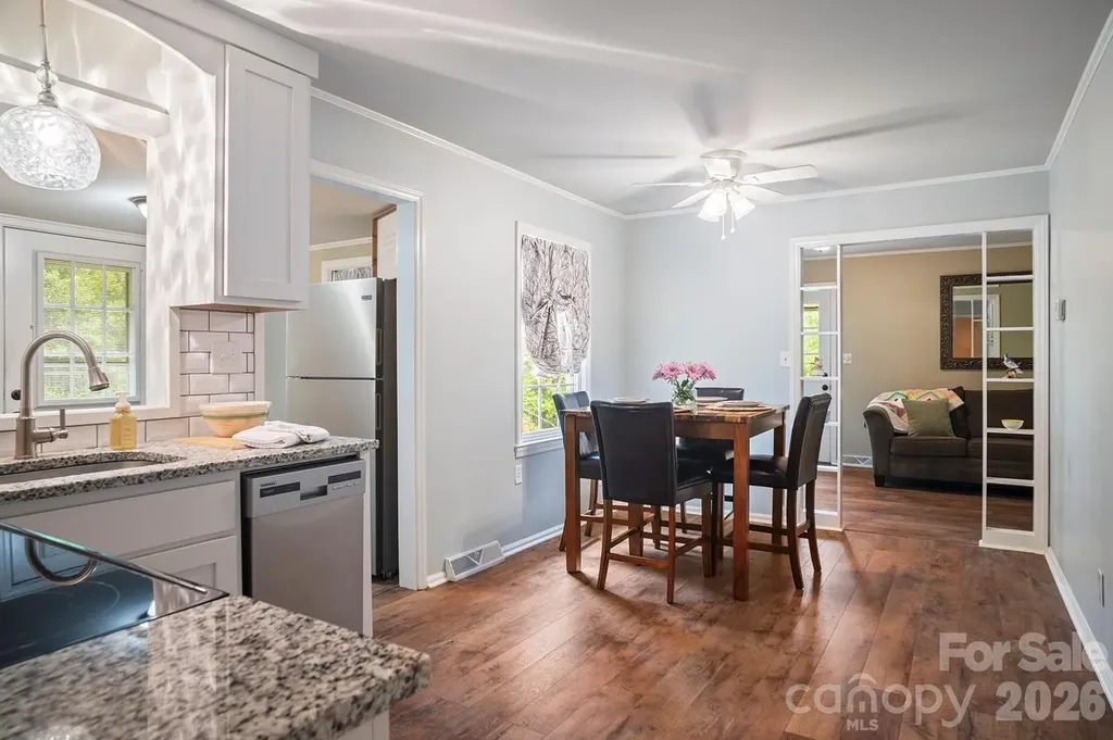 825 Gallimore Road Flat Rock NC 28731