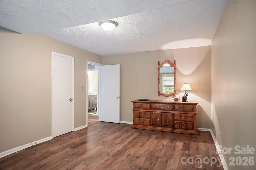 825 Gallimore Road Flat Rock NC 28731
