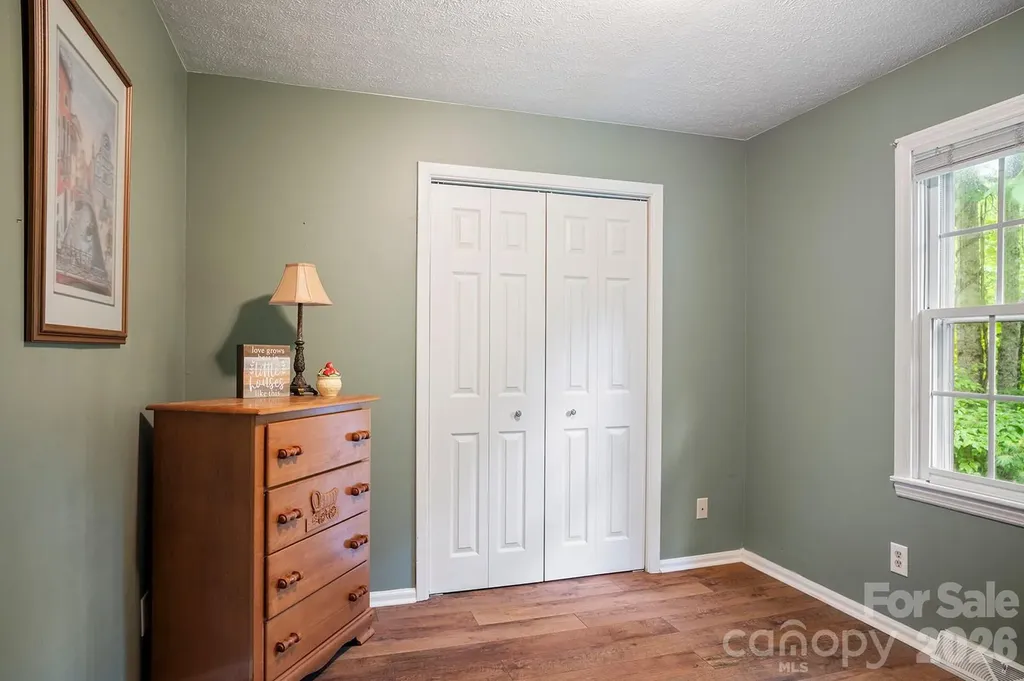 825 Gallimore Road Flat Rock NC 28731