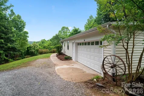 825 Gallimore Road Flat Rock NC 28731