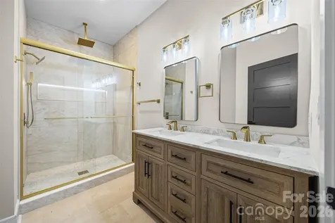 925 Loganberry Lane York SC 29745
