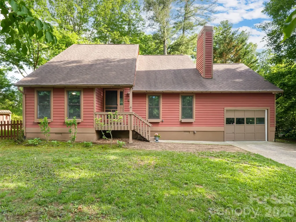 1 Oak Leaf Drive Fletcher NC 28732