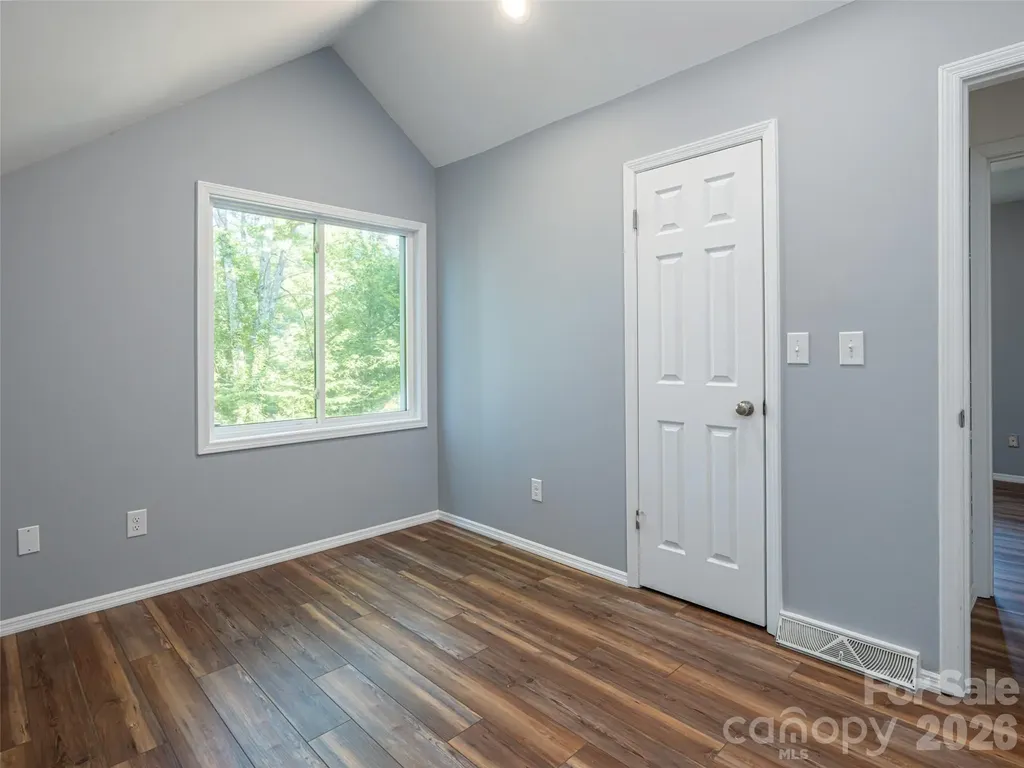 1 Oak Leaf Drive Fletcher NC 28732