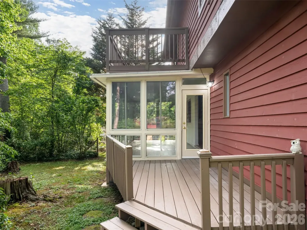 1 Oak Leaf Drive Fletcher NC 28732
